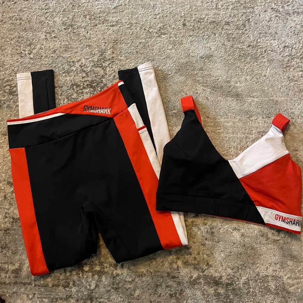 Gymshark Women’s Orange, White, & Black Athleisure Workout Set Size Large